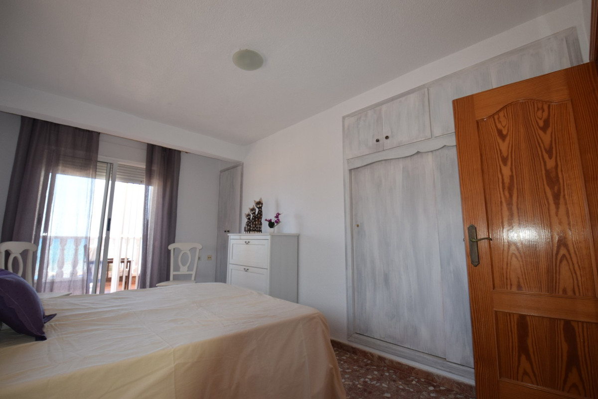 7 Bed Townhouse for sale in Guardamar Del Segura Costa Blanca, Alicante, Spain