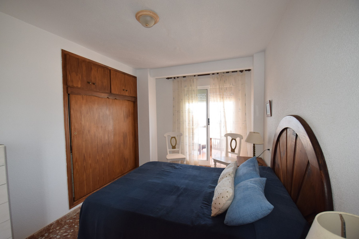 7 Bed Townhouse for sale in Guardamar Del Segura Costa Blanca, Alicante, Spain