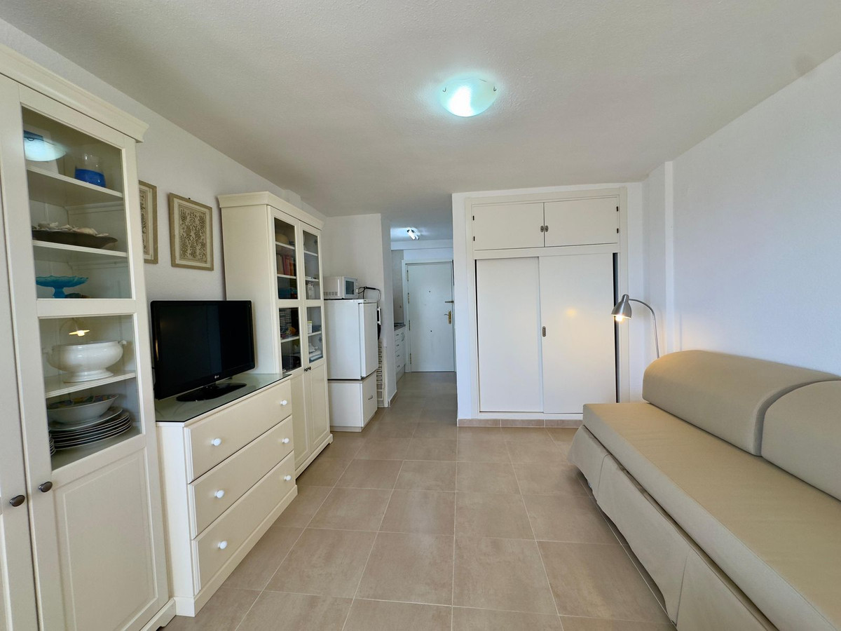Se vende Estudio Planta Media  en Costa Del Sol, Málaga, España