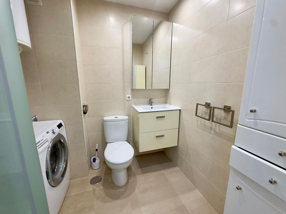 Se vende Estudio Planta Media  en Costa Del Sol, Málaga, España