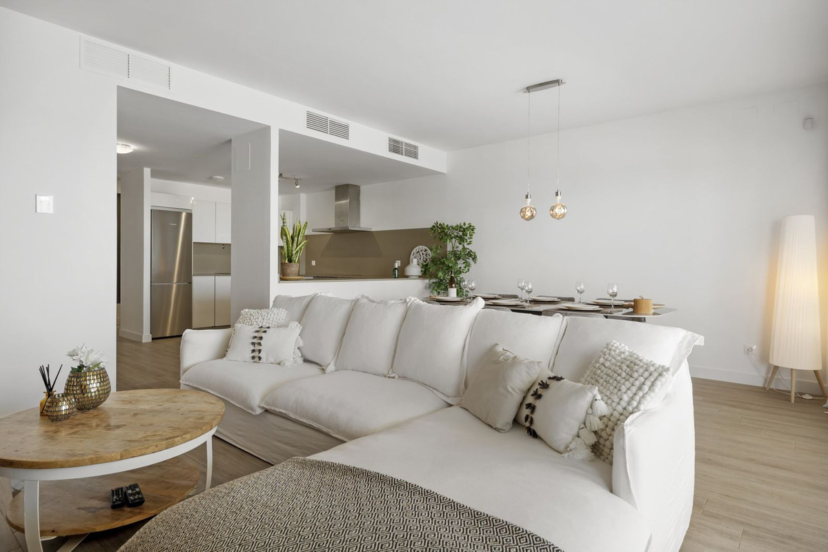 3 Bed Apartment for sale in Cabopino Costa Del Sol, Málaga, Spain