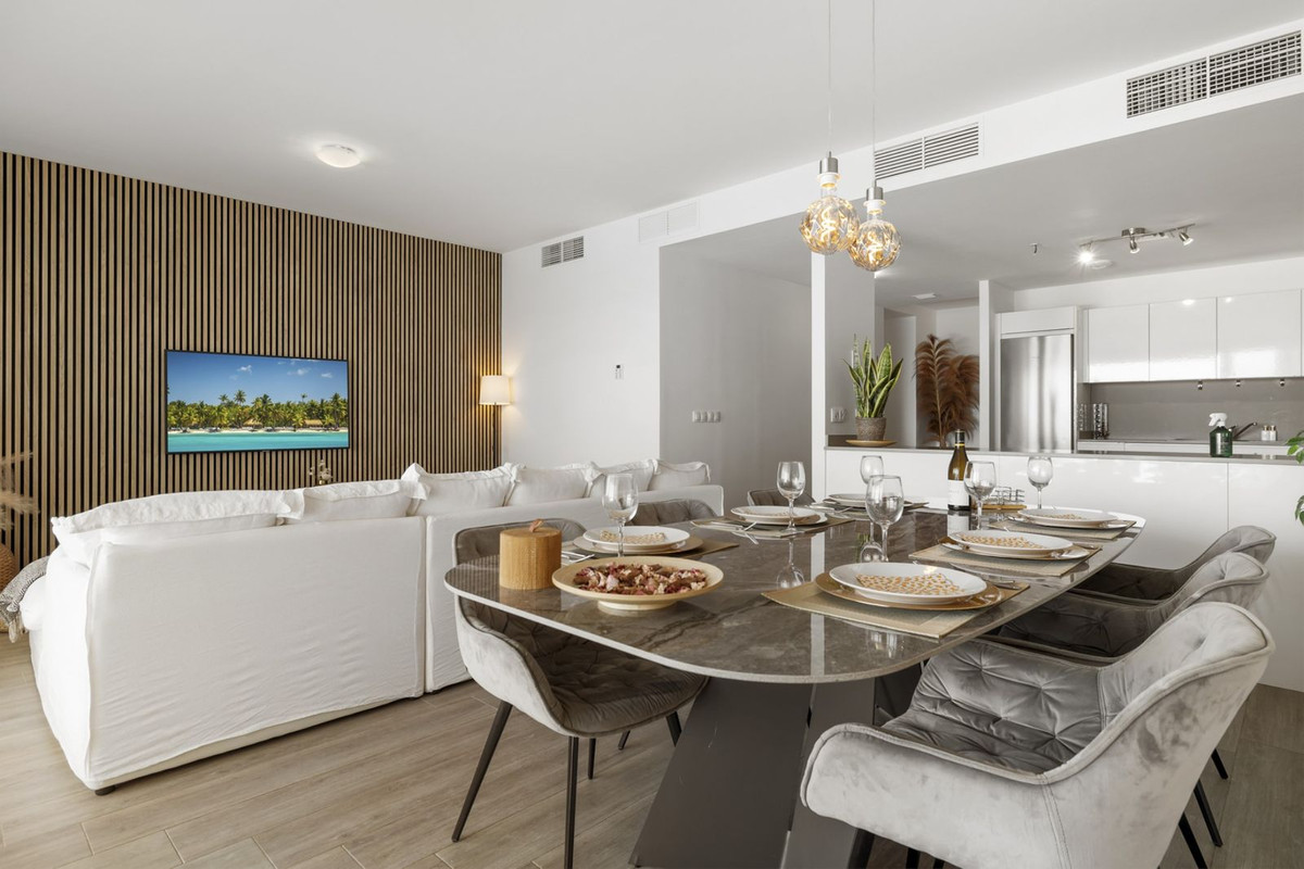 3 Bed Apartment for sale in Cabopino Costa Del Sol, Málaga, Spain