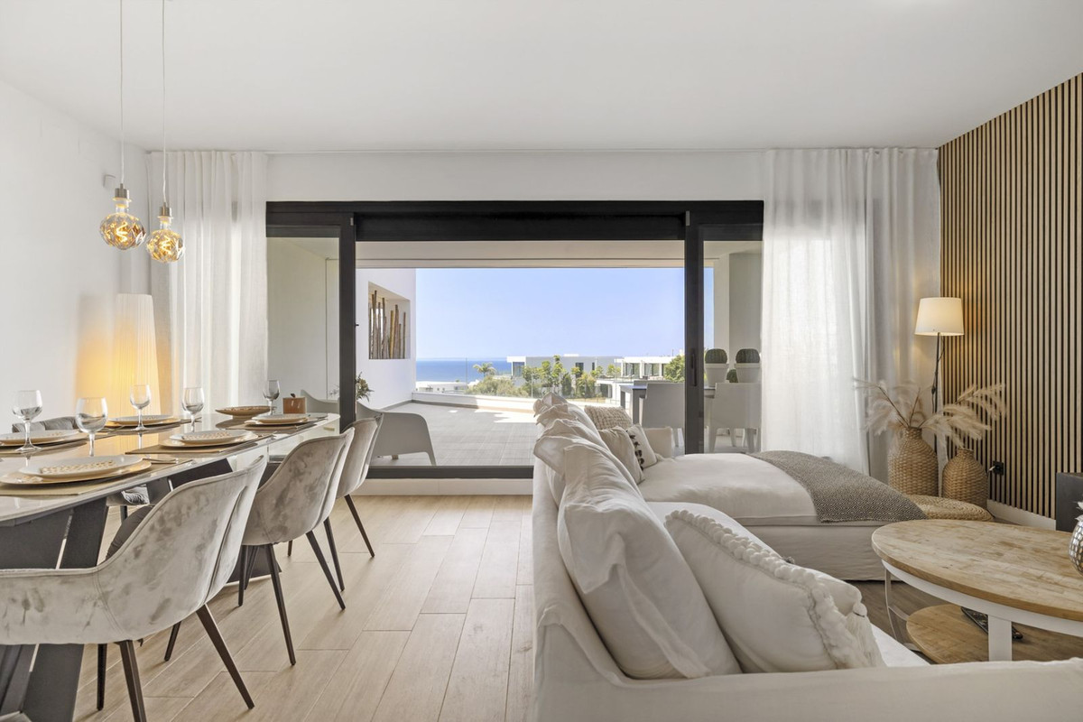3 Bed Apartment for sale in Cabopino Costa Del Sol, Málaga, Spain