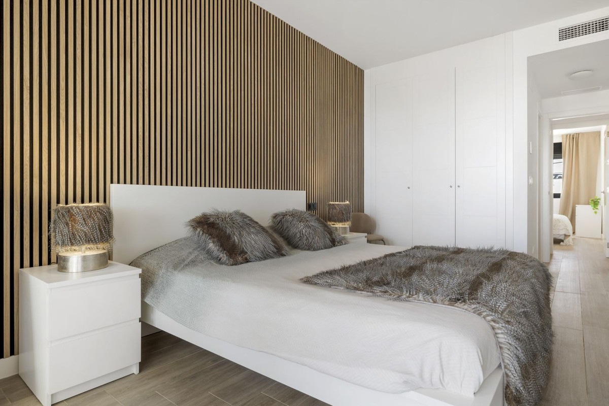 3 Bed Apartment for sale in Cabopino Costa Del Sol, Málaga, Spain