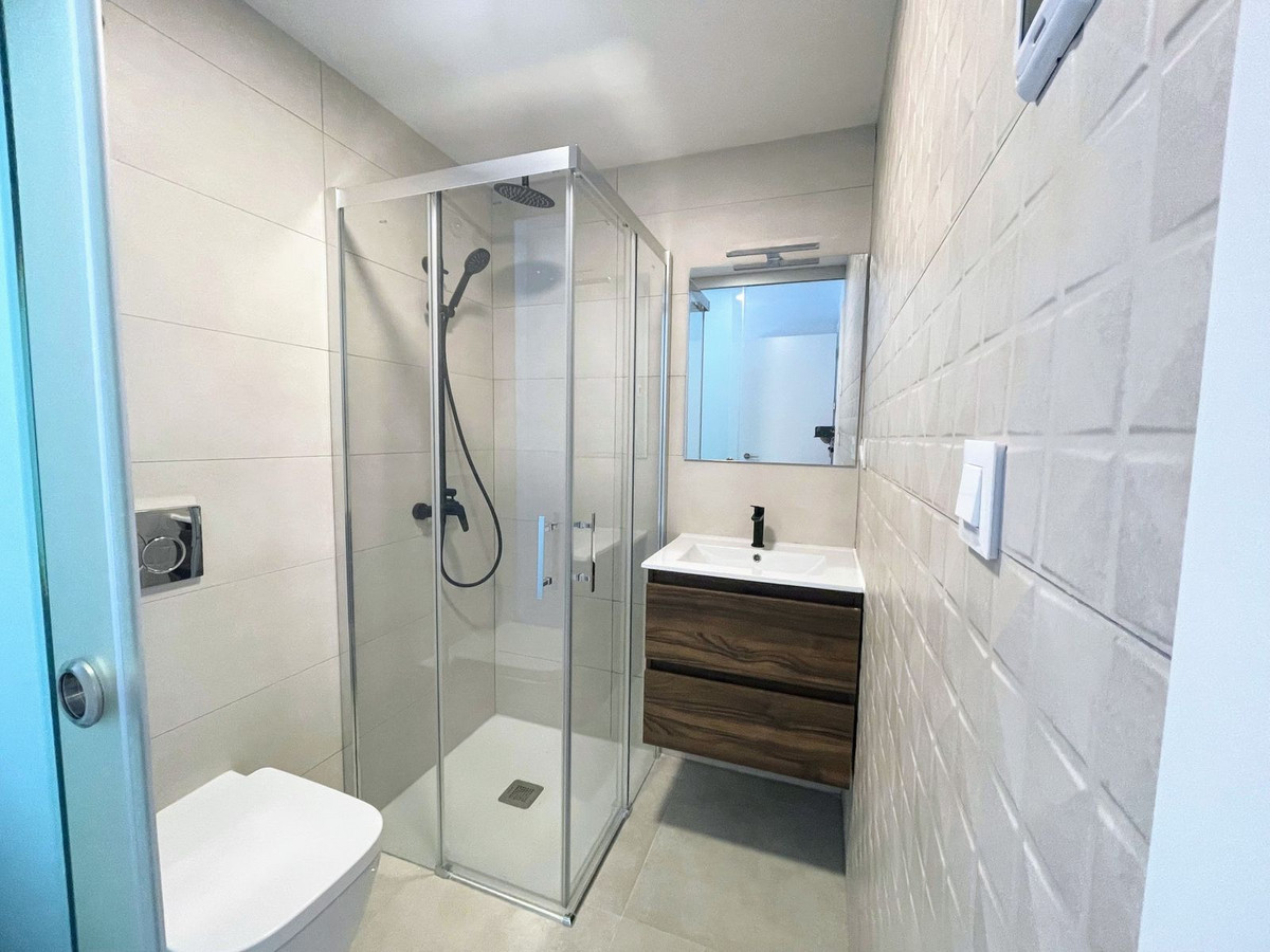 Se vende Ático de 2 dormitorios en Costa Blanca, Alicante, España