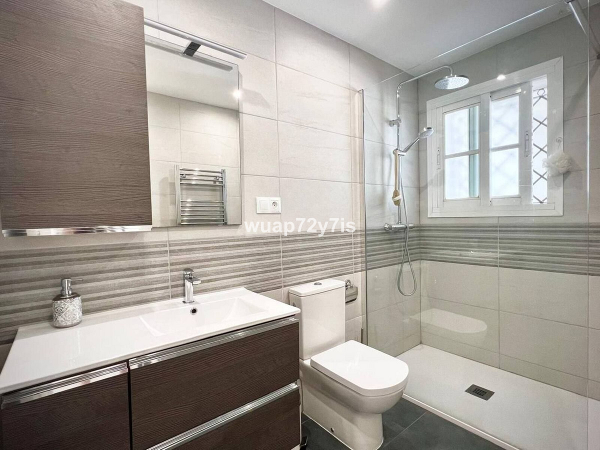Se vende Adosada de 2 dormitorios en Costa Del Sol, Málaga, España