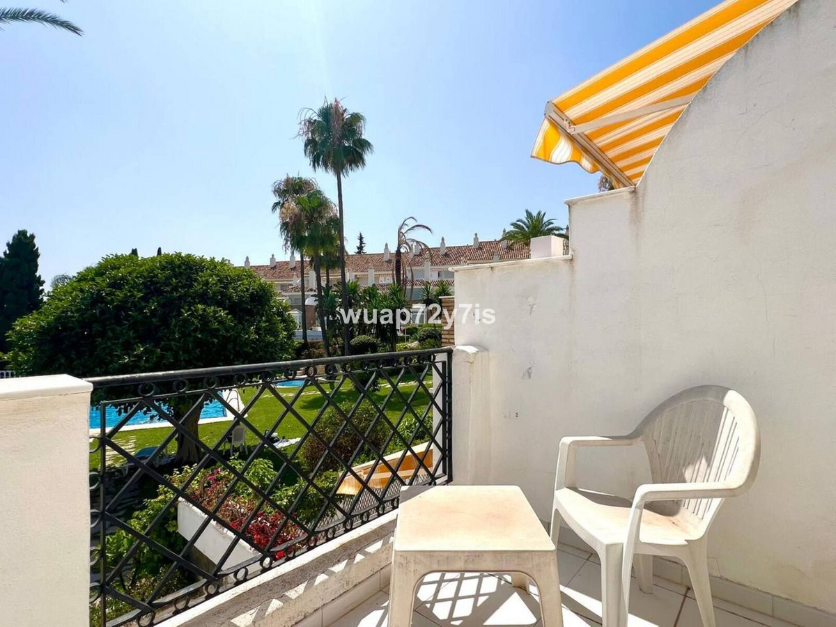 Se vende Adosada de 2 dormitorios en Costa Del Sol, Málaga, España