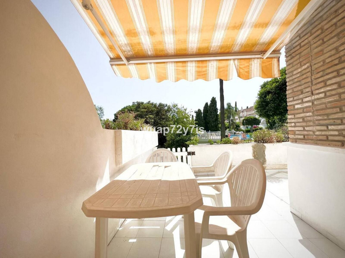 Se vende Adosada de 2 dormitorios en Costa Del Sol, Málaga, España
