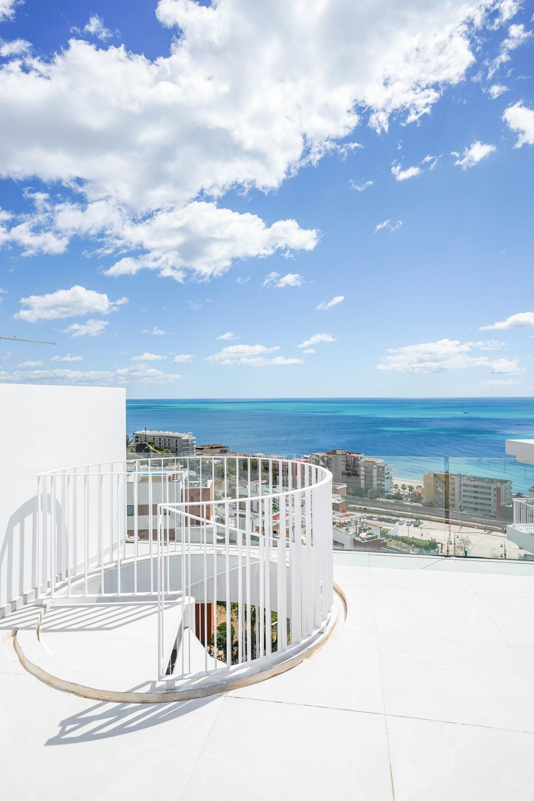 2 Bed Apartment for sale in Fuengirola Costa Del Sol, Málaga, Spain