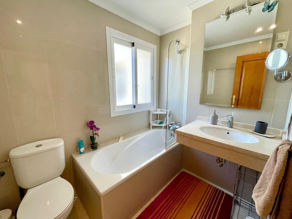 3 Bed Apartment for sale in Mijas Costa Del Sol, Málaga, Spain