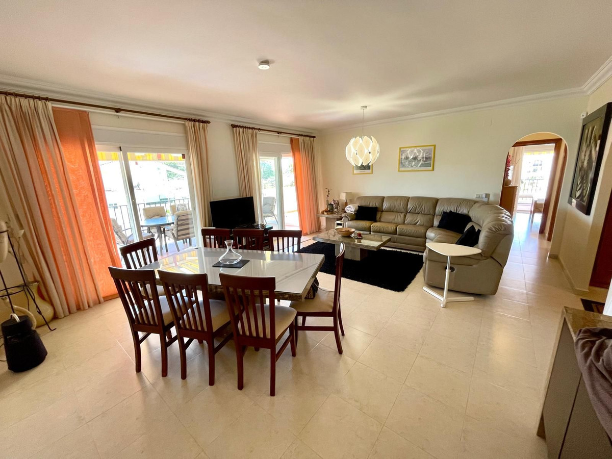 3 Bed Apartment for sale in Mijas Costa Del Sol, Málaga, Spain