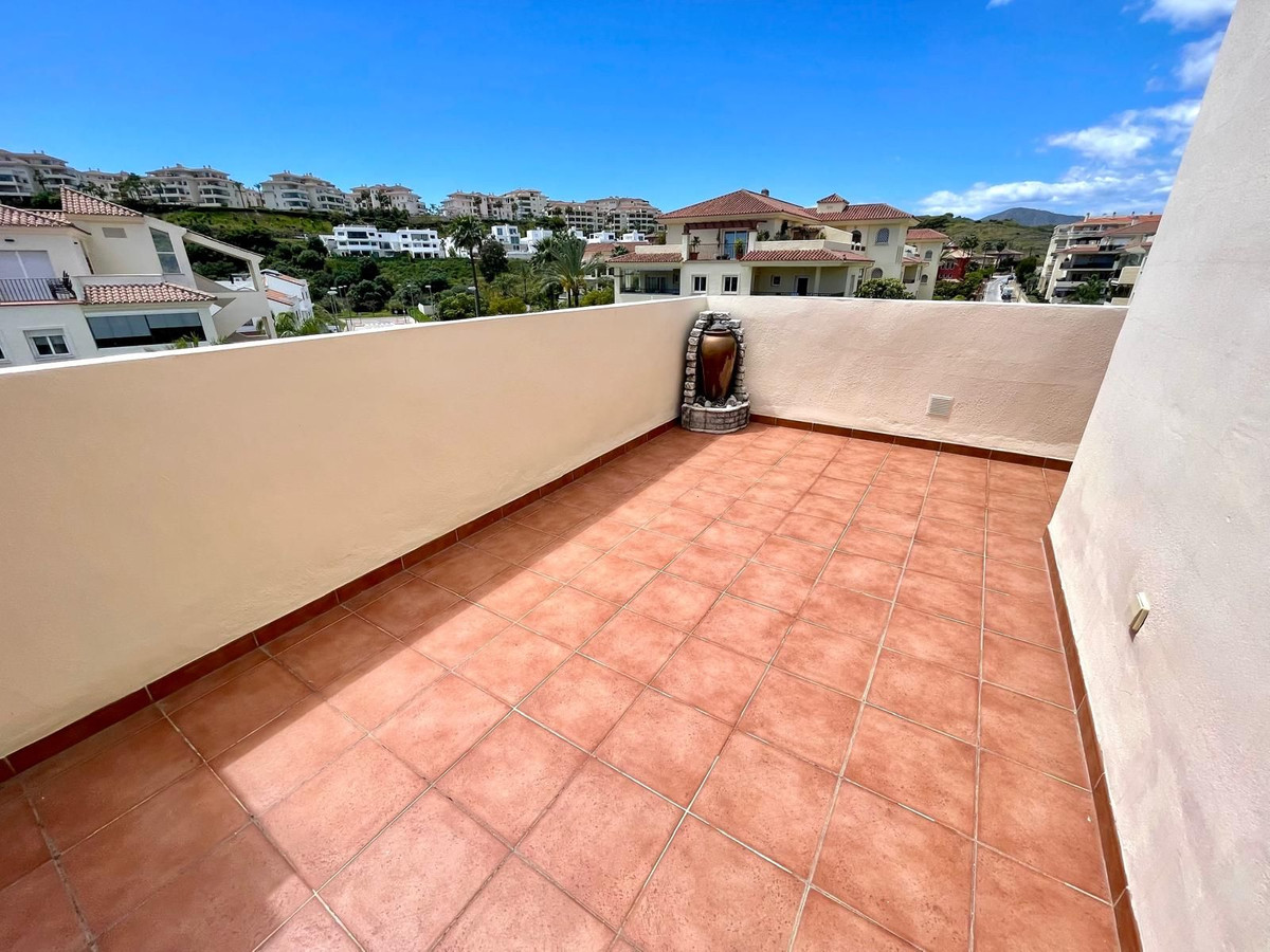 3 Bed Apartment for sale in Mijas Costa Del Sol, Málaga, Spain