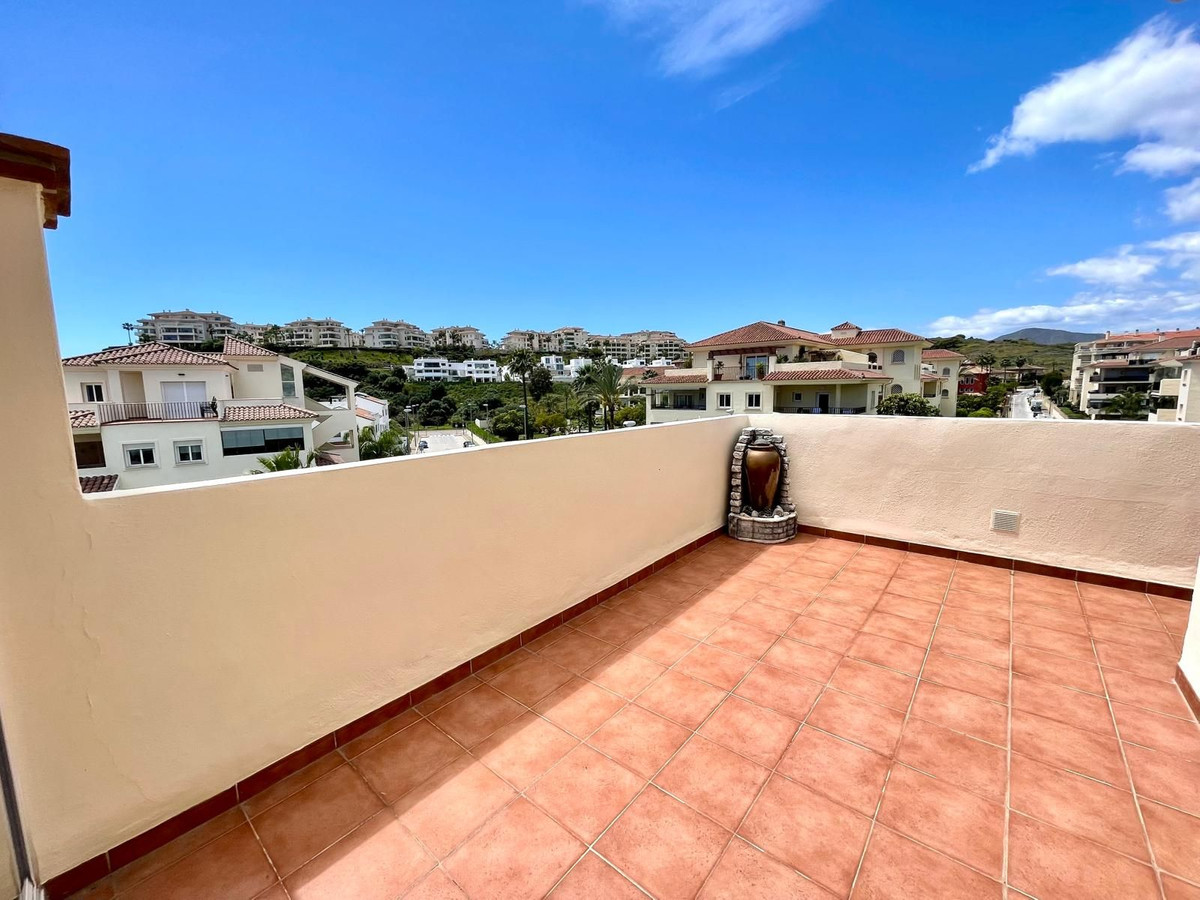 3 Bed Apartment for sale in Mijas Costa Del Sol, Málaga, Spain