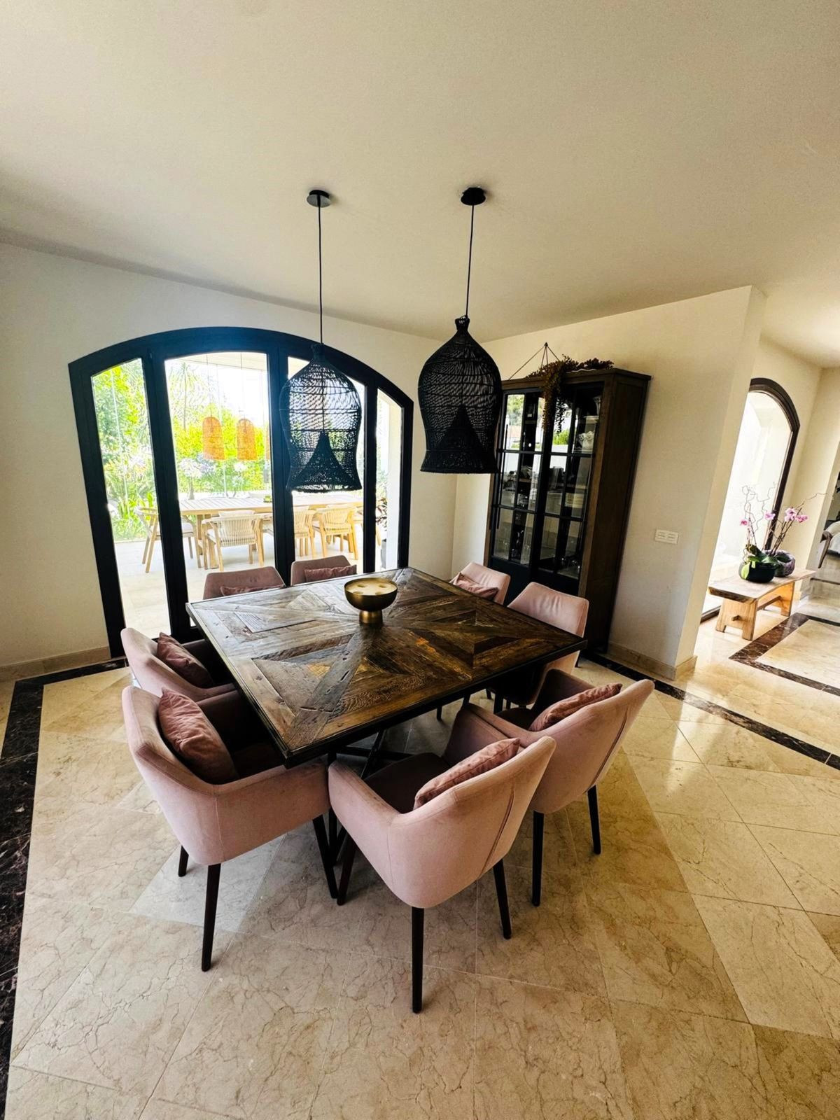 Se vende Villa - Chalet de 6 dormitorios en Costa Del Sol, Málaga, España