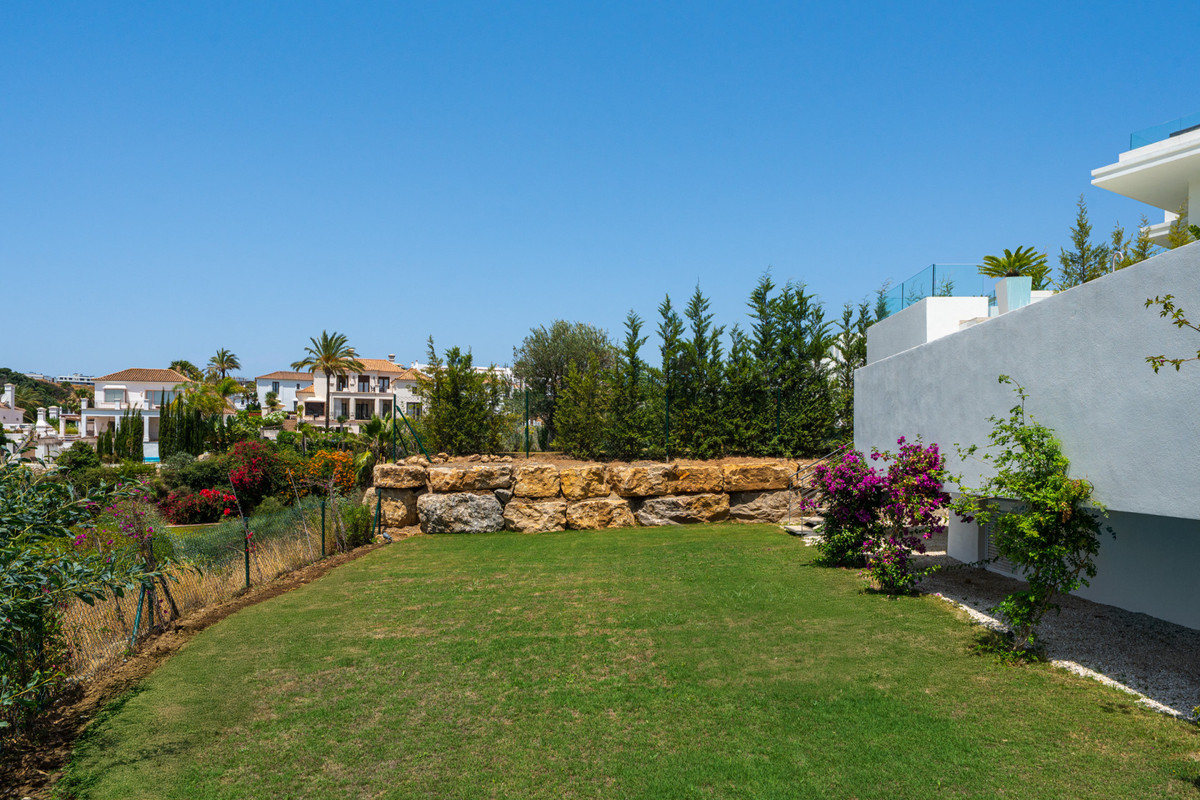 Se vende Villa - Chalet de 4 dormitorios en Costa Del Sol, Málaga, España