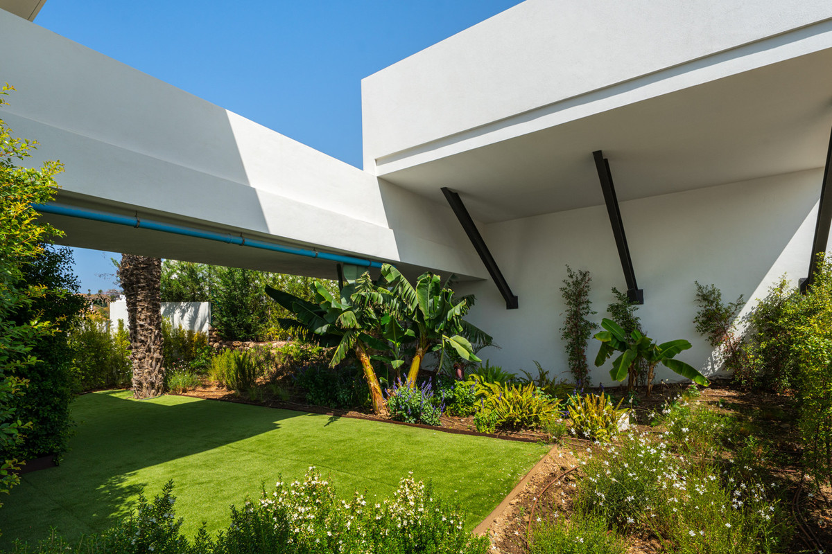 Se vende Villa - Chalet de 4 dormitorios en Costa Del Sol, Málaga, España