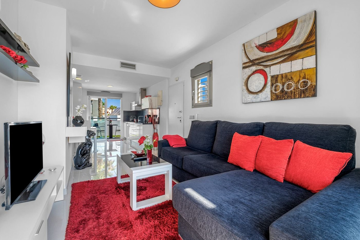2 Bed Apartment for sale in Punta Prima Costa Blanca, Alicante, Spain