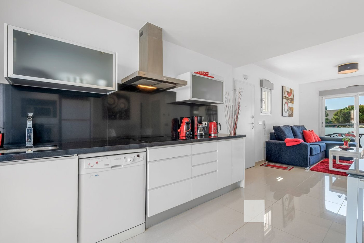 2 Bed Apartment for sale in Punta Prima Costa Blanca, Alicante, Spain