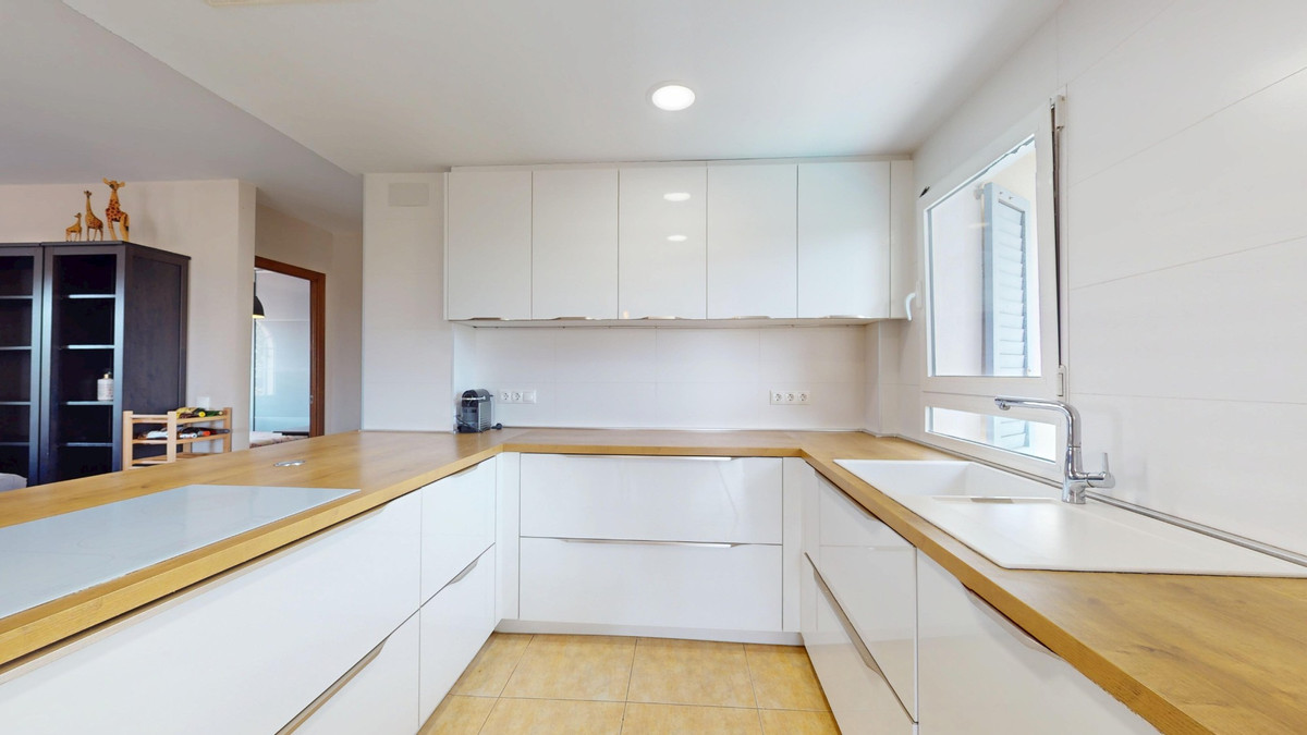 5 Bed Townhouse for sale in Orihuela Costa Costa Blanca, Alicante, Spain