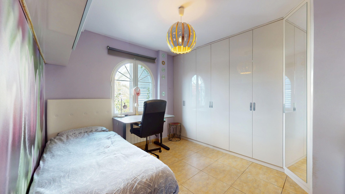 5 Bed Townhouse for sale in Orihuela Costa Costa Blanca, Alicante, Spain