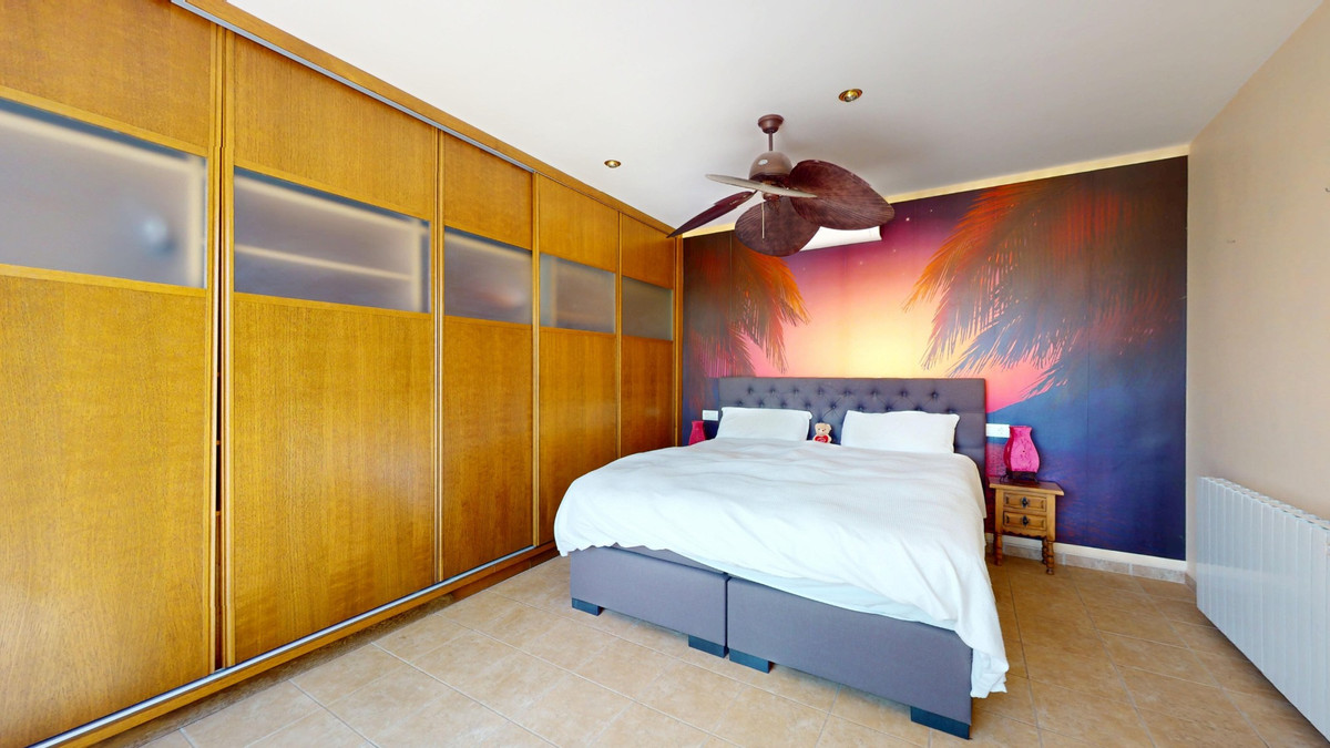 5 Bed Townhouse for sale in Orihuela Costa Costa Blanca, Alicante, Spain