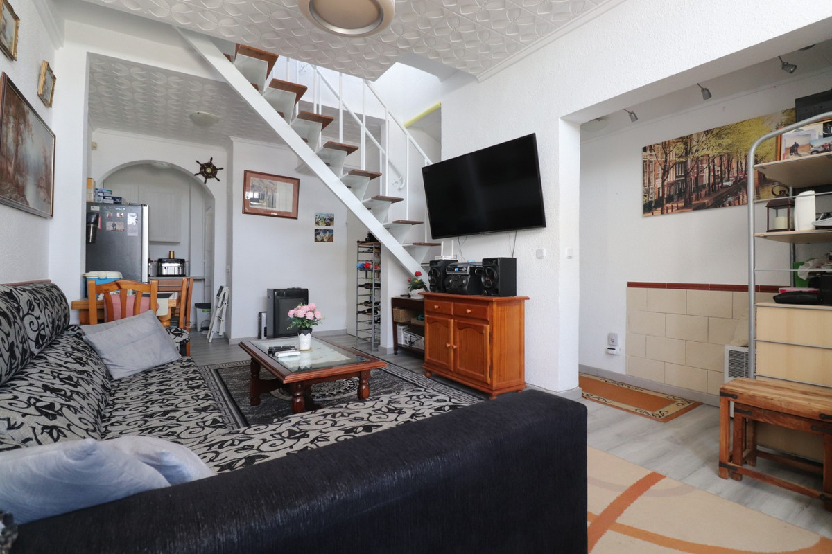 Se vende Adosada de 2 dormitorios en Costa Blanca, Alicante, España