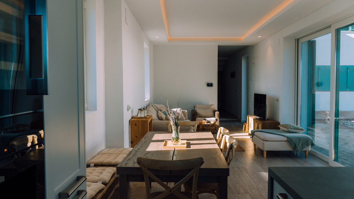 Se vende Finca - Cortijo de 5 dormitorios en Costa Del Sol, Málaga, España