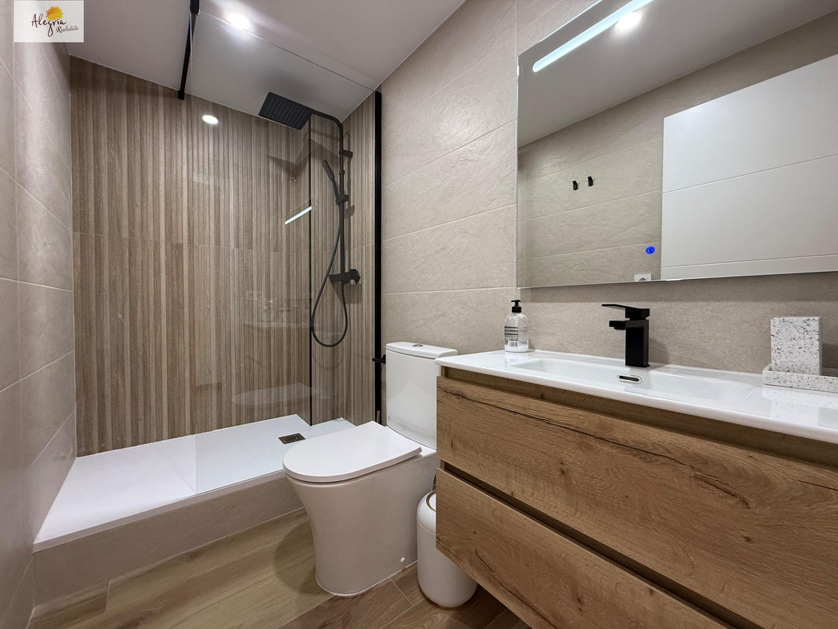 5 Bed Apartment for sale in Alicante Costa Blanca, Alicante, Spain
