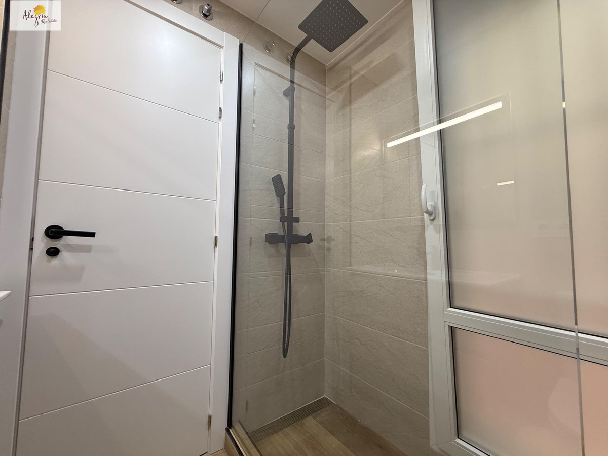 5 Bed Apartment for sale in Alicante Costa Blanca, Alicante, Spain