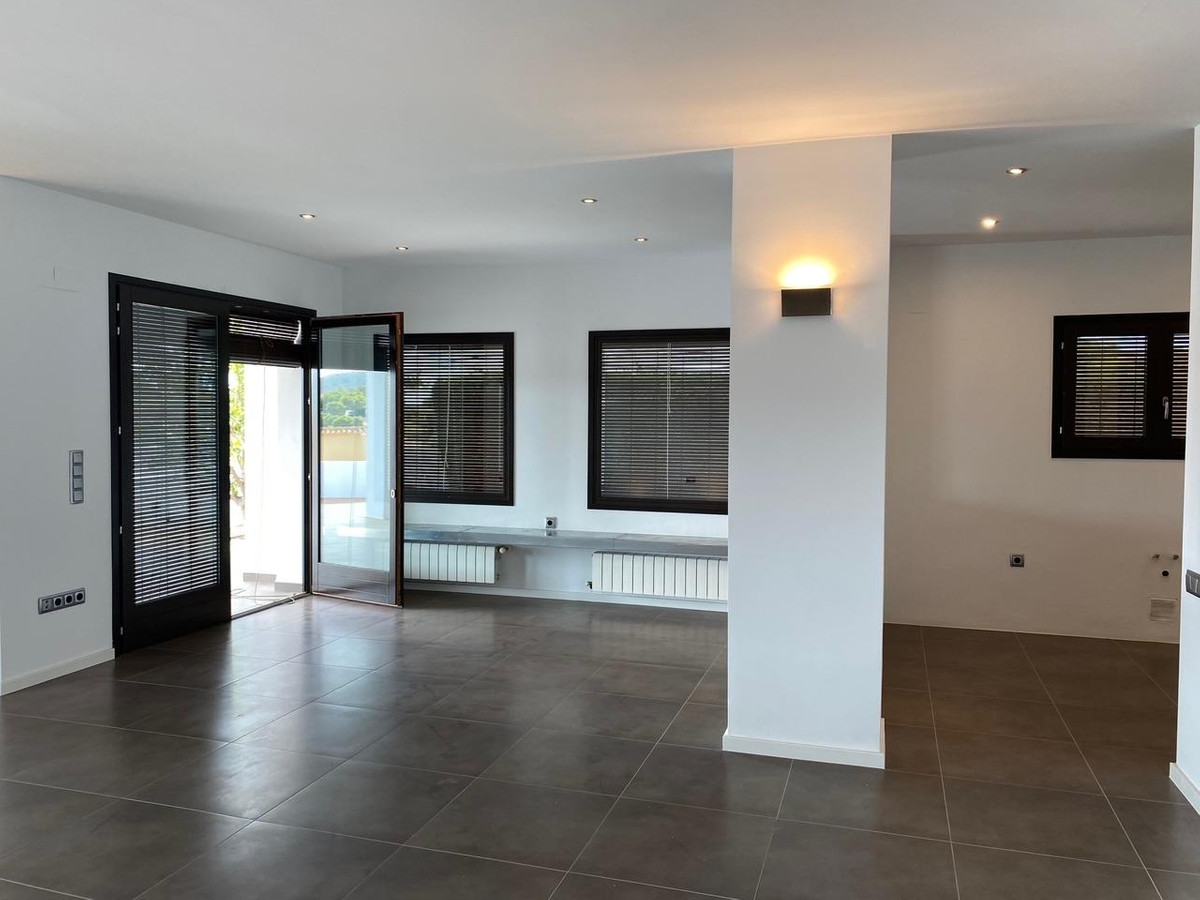 4 Bed Townhouse for sale in Moraira Costa Blanca, Alicante, Spain