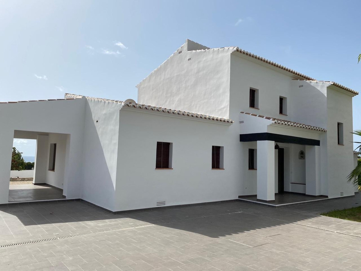 4 Bed Townhouse for sale in Moraira Costa Blanca, Alicante, Spain