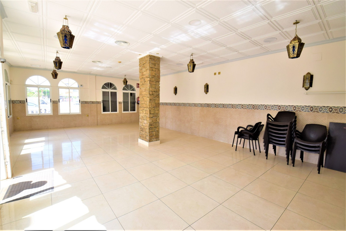 1 Bed Commercial unit for sale in Guardamar Del Segura Costa Blanca, Alicante, Spain