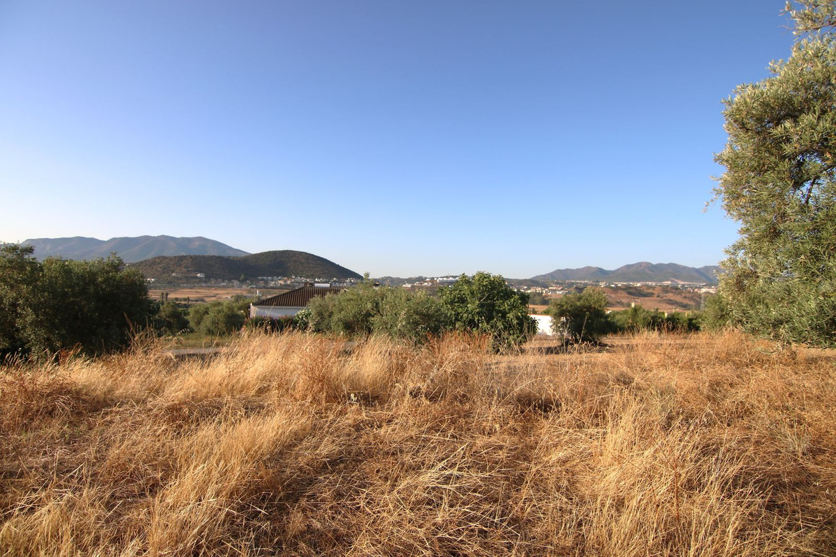 Se vende Terreno Rustico  en Costa Del Sol, Málaga, España