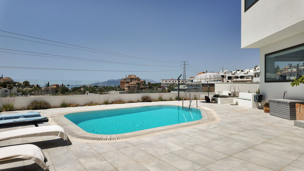 4 Bed Townhouse for sale in Pedregalejo Málaga Ciudad, Málaga, Spain