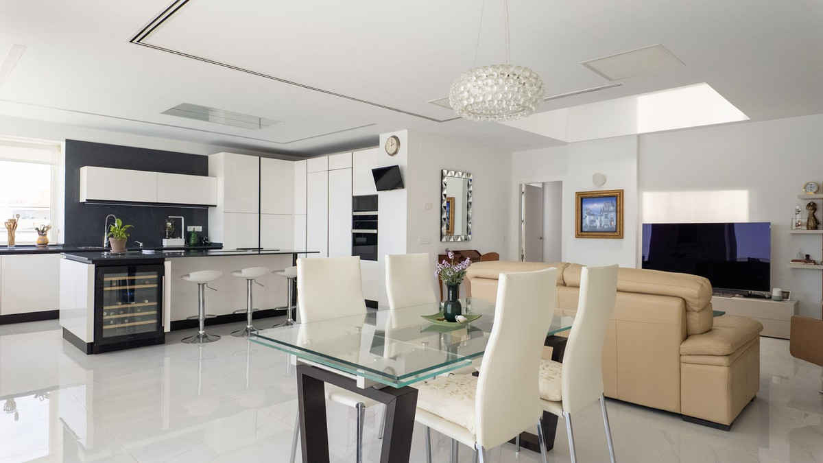 4 Bed Townhouse for sale in Pedregalejo Málaga Ciudad, Málaga, Spain