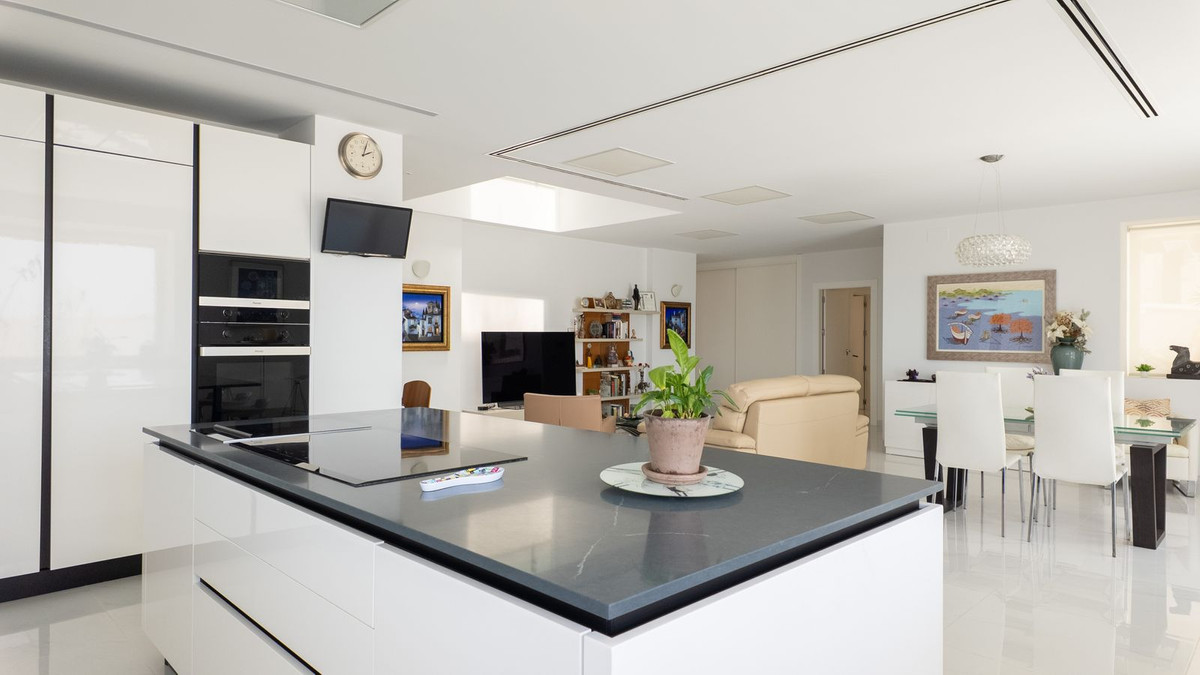 4 Bed Townhouse for sale in Pedregalejo Málaga Ciudad, Málaga, Spain