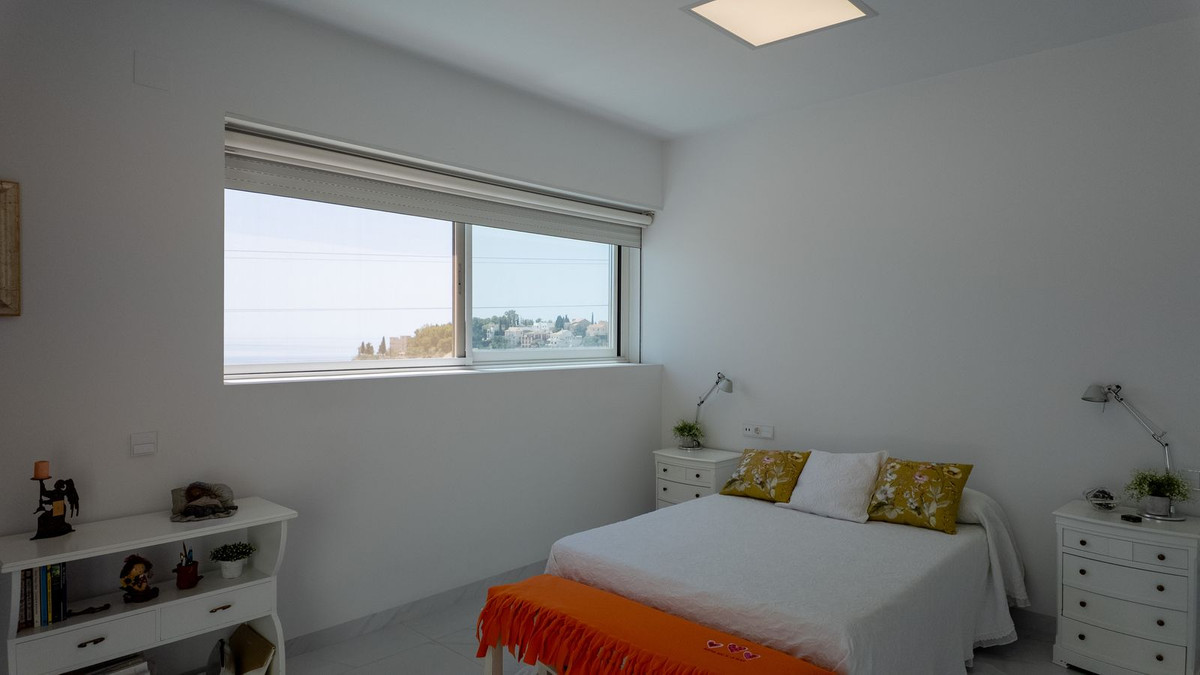 4 Bed Townhouse for sale in Pedregalejo Málaga Ciudad, Málaga, Spain