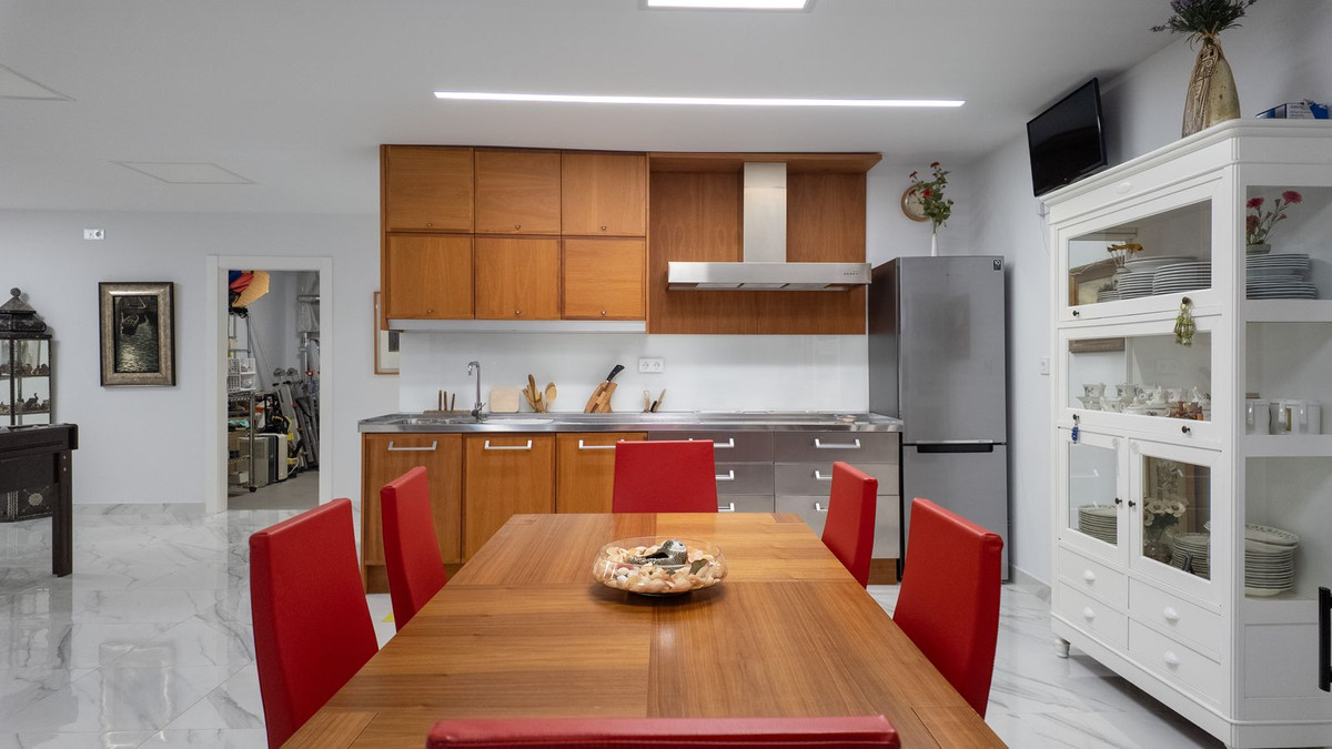 4 Bed Townhouse for sale in Pedregalejo Málaga Ciudad, Málaga, Spain