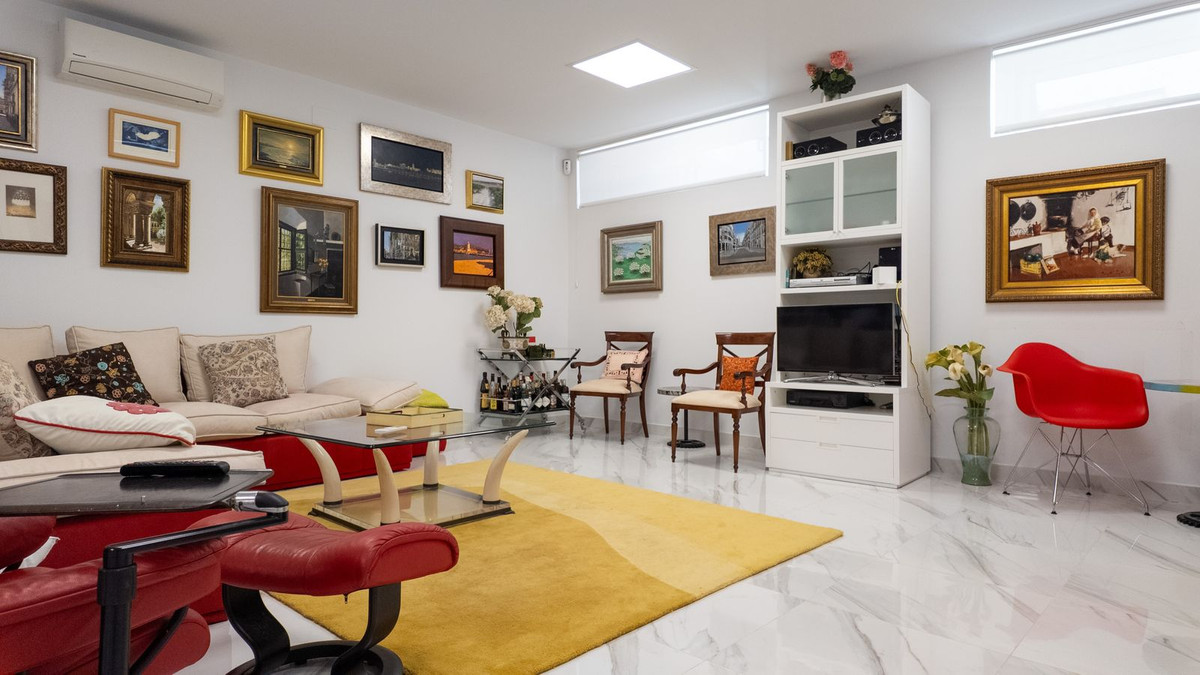 4 Bed Townhouse for sale in Pedregalejo Málaga Ciudad, Málaga, Spain