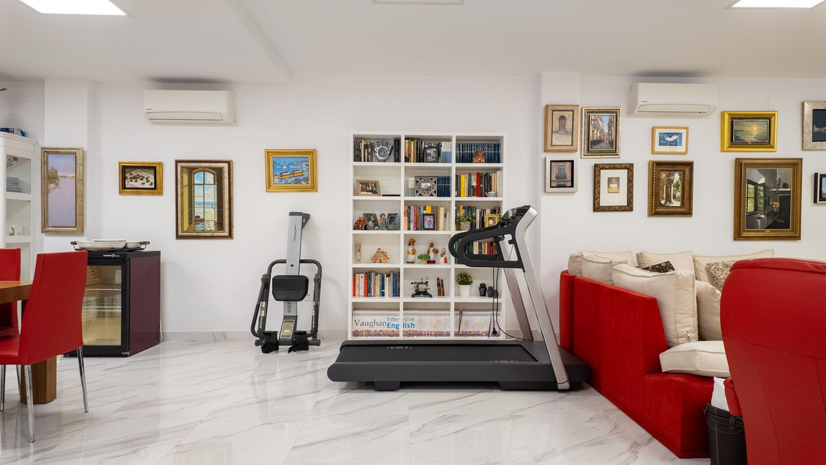 4 Bed Townhouse for sale in Pedregalejo Málaga Ciudad, Málaga, Spain