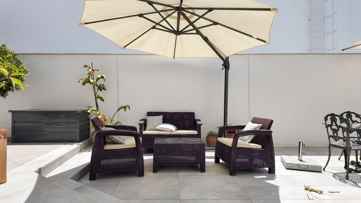 4 Bed Townhouse for sale in Pedregalejo Málaga Ciudad, Málaga, Spain