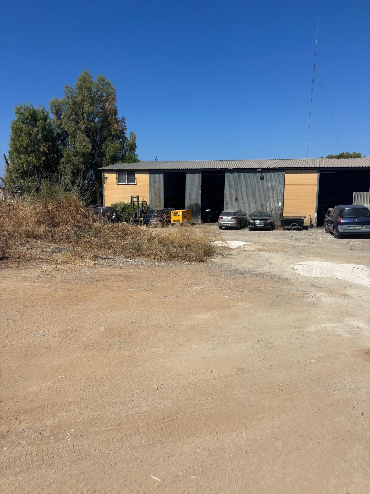 Se vende Terreno Comercial  en Costa Del Sol, Málaga, España