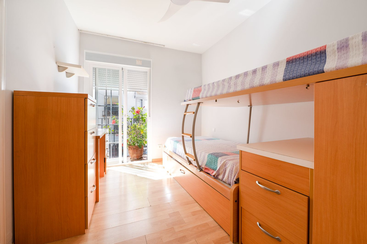 3 Bed Apartment for sale in Marbella Costa Del Sol, Málaga, Spain