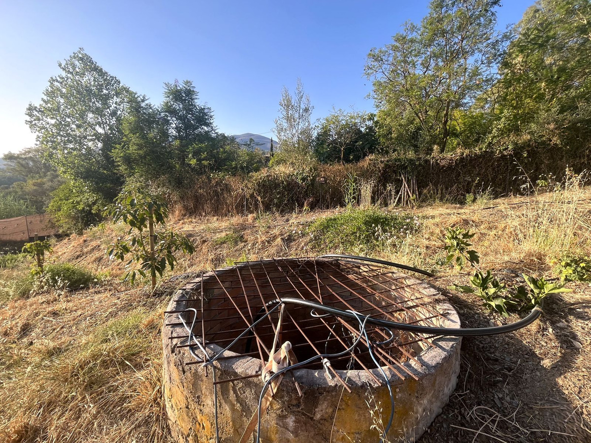 Se vende Terreno Rustico  en Costa Del Sol, Málaga, España