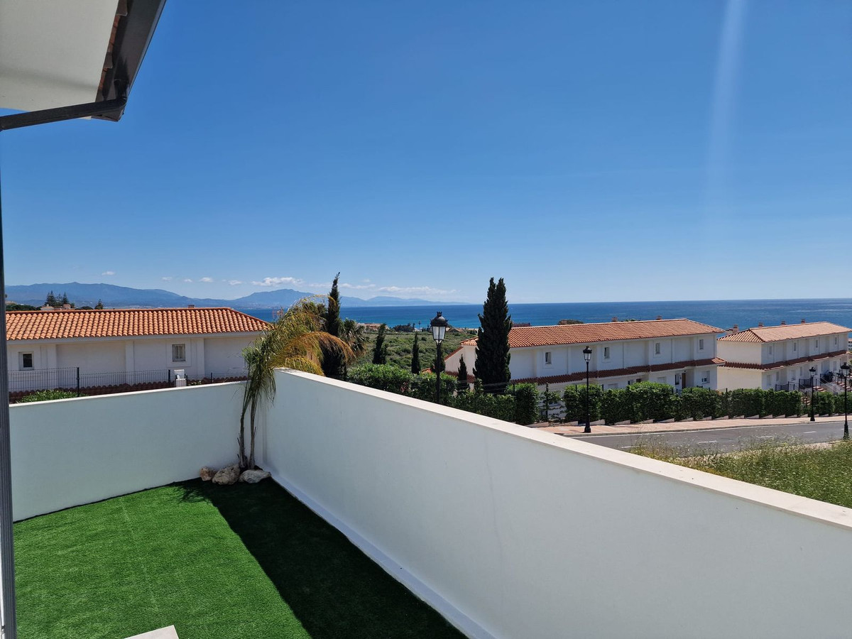 Se vende Villa - Chalet de 3 dormitorios en Costa Del Sol, Málaga, España