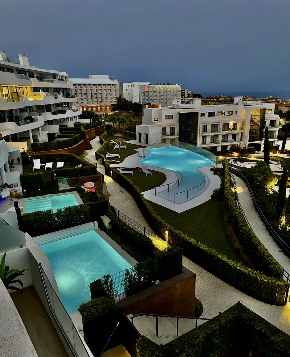 4 Bed Apartment for sale in Fuengirola Costa Del Sol, Málaga, Spain