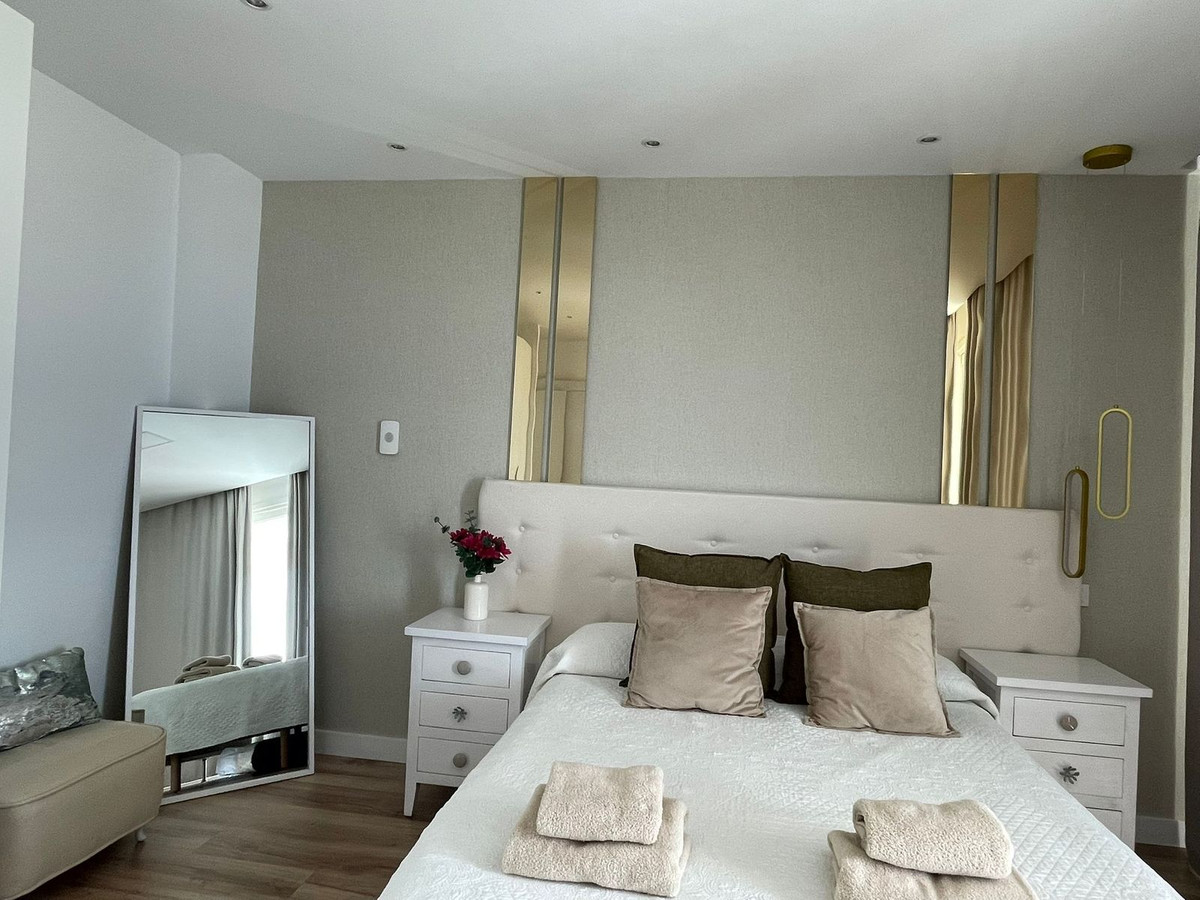 4 Bed Townhouse for sale in Benalmadena Costa Del Sol, Málaga, Spain