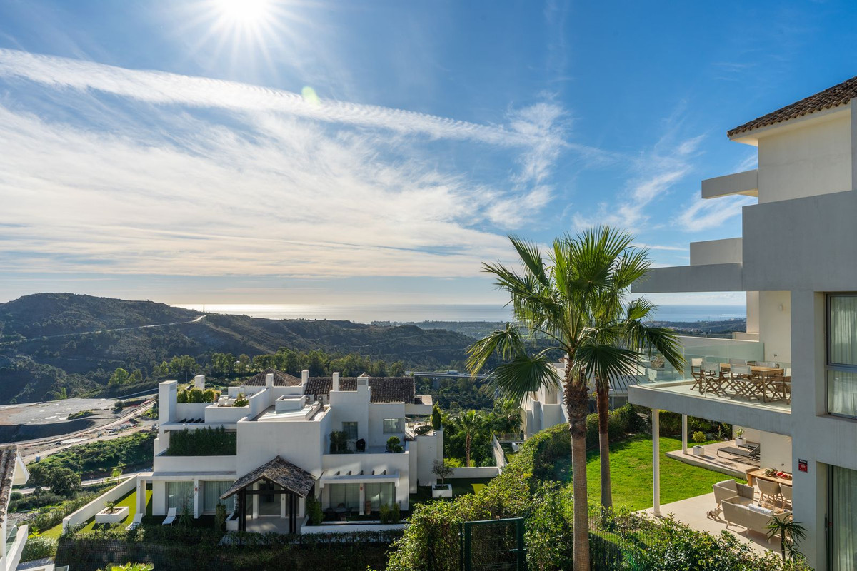 Se vende Apartamento Planta Media de 3 dormitorios en Costa Del Sol, Málaga, España