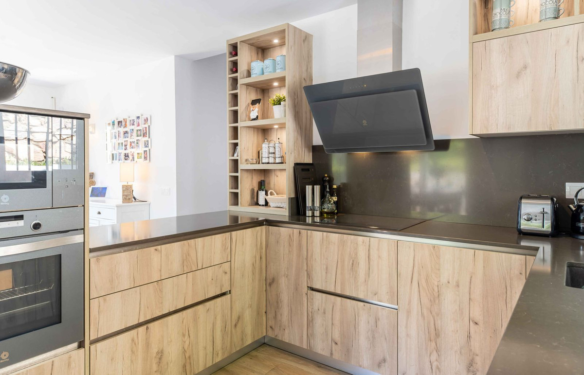 Se vende Villa - Chalet de 3 dormitorios en Costa Del Sol, Málaga, España