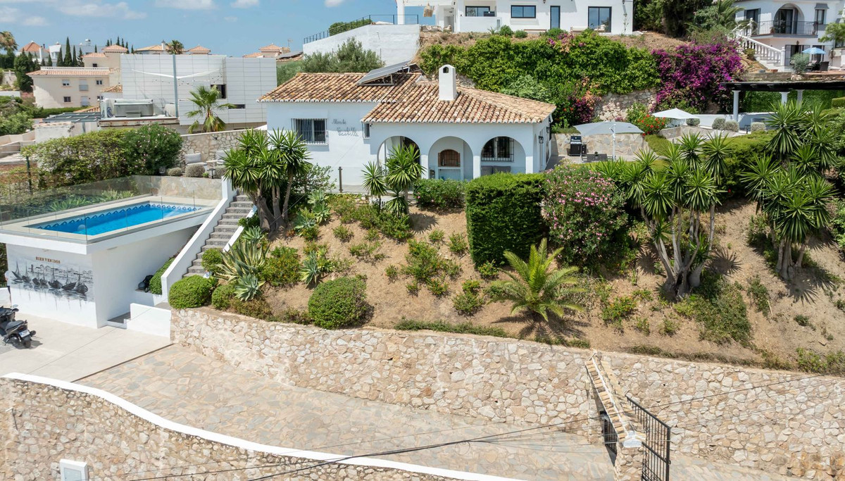 Se vende Villa - Chalet de 3 dormitorios en Costa Del Sol, Málaga, España